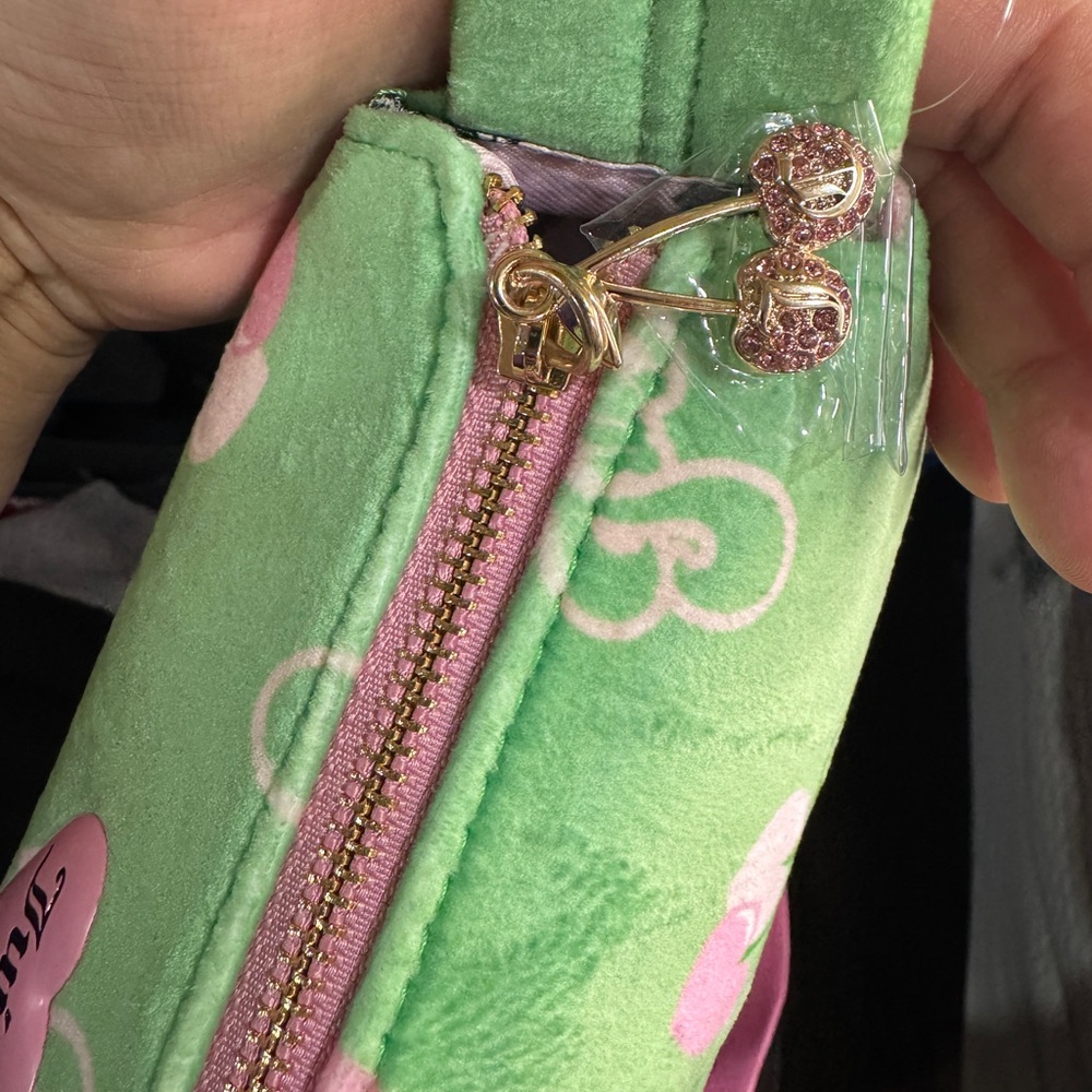 Juicy Couture Pink and Green crossbody Bag - Picture 9 of 16